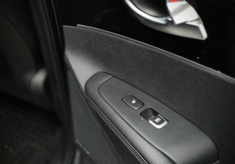 Подержанный автомобиль Kia Sorento 2018 года (34 фото)