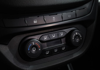 Подержанный автомобиль LADA (ВАЗ) Vesta Wagon 2018 года (15 фото)