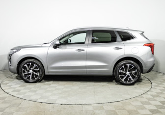 Подержанный автомобиль Haval Jolion 2023 года (8 фото)