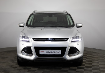 Подержанный автомобиль Ford Kuga 2013 года (2 фото)