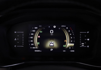 Подержанный автомобиль Geely Atlas Pro 2023 года (13 фото)