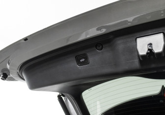 Подержанный автомобиль Changan UNI-K 2022 года (25 фото)