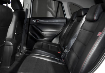 Подержанный автомобиль Mazda CX-5 2013 года (12 фото)