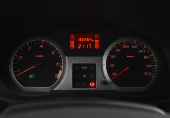 Подержанный автомобиль LADA (ВАЗ) Largus Wagon 2014 года (17 фото)