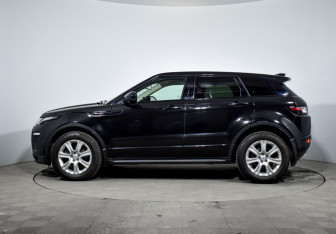 Подержанный автомобиль Land Rover Range Rover Evoque 2017 года (8 фото)