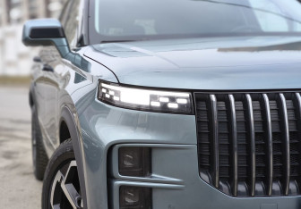 Подержанный автомобиль Jaecoo J7 2023 года (9 фото)