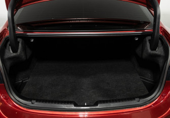 Подержанный автомобиль Mazda 6 Sedan 2015 года (19 фото)