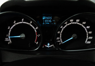 Подержанный автомобиль Ford Fiesta Hatchback 2016 года (12 фото)