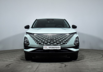 Подержанный автомобиль Omoda C5 2023 года (2 фото)