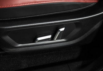 Подержанный автомобиль Haval H3 2024 года (17 фото)