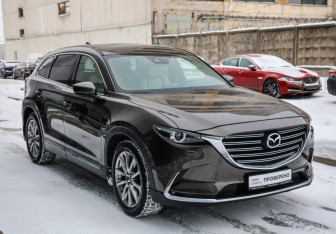 Подержанный автомобиль Mazda CX-9 2018 года (4 фото)