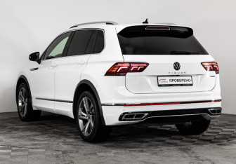 Подержанный автомобиль Volkswagen Tiguan 2021 года (9 фото)