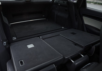 Подержанный автомобиль Audi Q5 2012 года (29 фото)