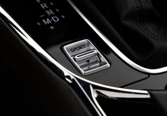 Подержанный автомобиль Nissan Murano Suv 2019 года (18 фото)