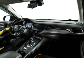 Подержанный автомобиль Haval F7x 2019 года (9 фото)