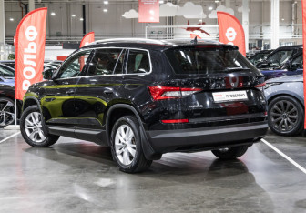 Подержанный автомобиль Skoda Kodiaq 2020 года (11 фото)