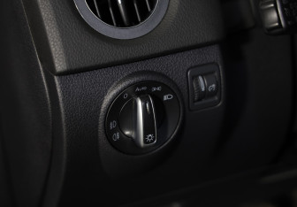 Подержанный автомобиль Volkswagen Tiguan 2011 года (18 фото)