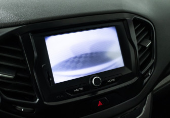 Подержанный автомобиль LADA (ВАЗ) Vesta Sedan 2018 года (15 фото)