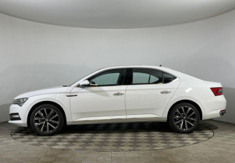 Новый Skoda Superb Liftback 2024 (7 фото)