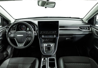 Подержанный автомобиль Haval M6 2023 года (13 фото)