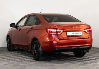 Подержанный автомобиль LADA (ВАЗ) Vesta Sedan 2019 года (7 фото)