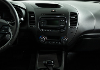 Подержанный автомобиль Kia Cerato Sedan 2018 года (14 фото)