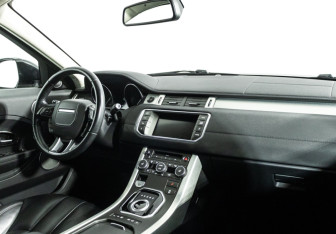 Подержанный автомобиль Land Rover Range Rover Evoque 2015 года (9 фото)