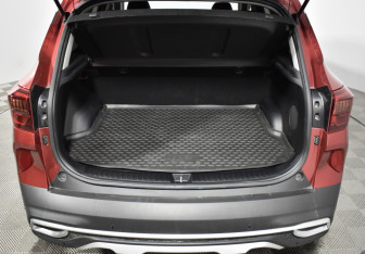 Подержанный автомобиль Kia Seltos 2021 года (17 фото)