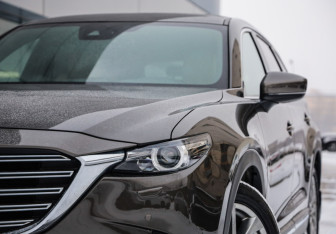 Подержанный автомобиль Mazda CX-9 2018 года (2 фото)