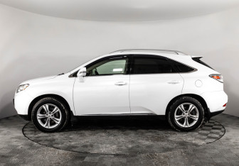 Подержанный автомобиль Lexus RX 2011 года (10 фото)