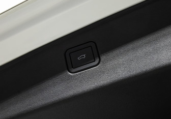 Подержанный автомобиль Haval H3 2024 года (15 фото)