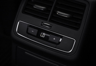 Подержанный автомобиль Audi A5 Coupe 2016 года (34 фото)