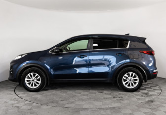 Подержанный автомобиль Kia Sportage 2021 года (8 фото)
