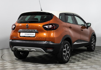 Подержанный автомобиль Renault Kaptur 2017 года (5 фото)