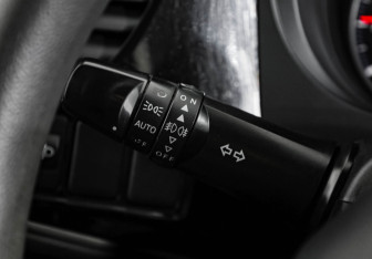 Подержанный автомобиль Mitsubishi Outlander 2020 года (12 фото)