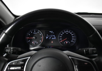Подержанный автомобиль Kia Cerato Sedan 2022 года (14 фото)