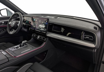 Новый GAC GS8 2025 (9 фото)