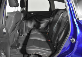 Подержанный автомобиль Ford Kuga 2017 года (11 фото)