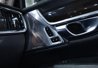 Подержанный автомобиль Volvo S90 2018 года (22 фото)