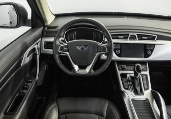 Подержанный автомобиль Geely Atlas 2021 года (11 фото)