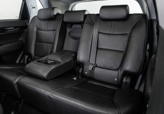 Подержанный автомобиль Kia Sorento 2017 года (20 фото)