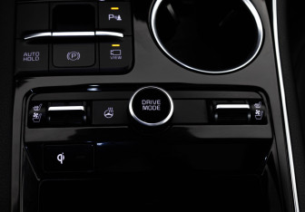 Подержанный автомобиль Kia K5 2020 года (21 фото)