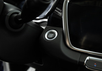 Подержанный автомобиль Geely Atlas Pro 2022 года (22 фото)