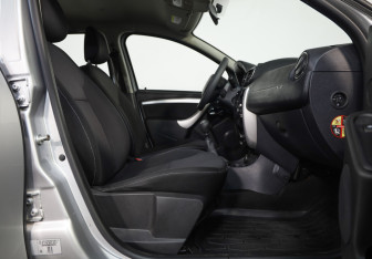 Подержанный автомобиль Nissan Terrano 2019 года (20 фото)