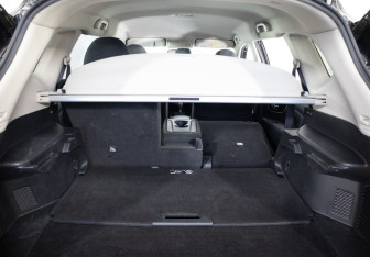 Подержанный автомобиль Nissan X-Trail 2015 года (16 фото)