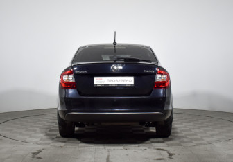 Подержанный автомобиль Skoda Rapid Liftback 2019 года (6 фото)