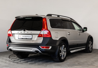 Подержанный автомобиль Volvo XC70 2012 года (5 фото)