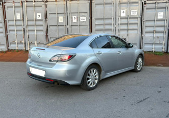 Подержанный автомобиль Mazda 6 Sedan 2010 года (4 фото)