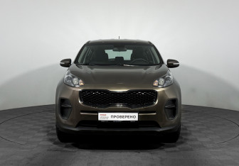 Подержанный автомобиль Kia Sportage 2016 года (2 фото)