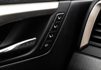 Подержанный автомобиль Lexus RX 2020 года (25 фото)